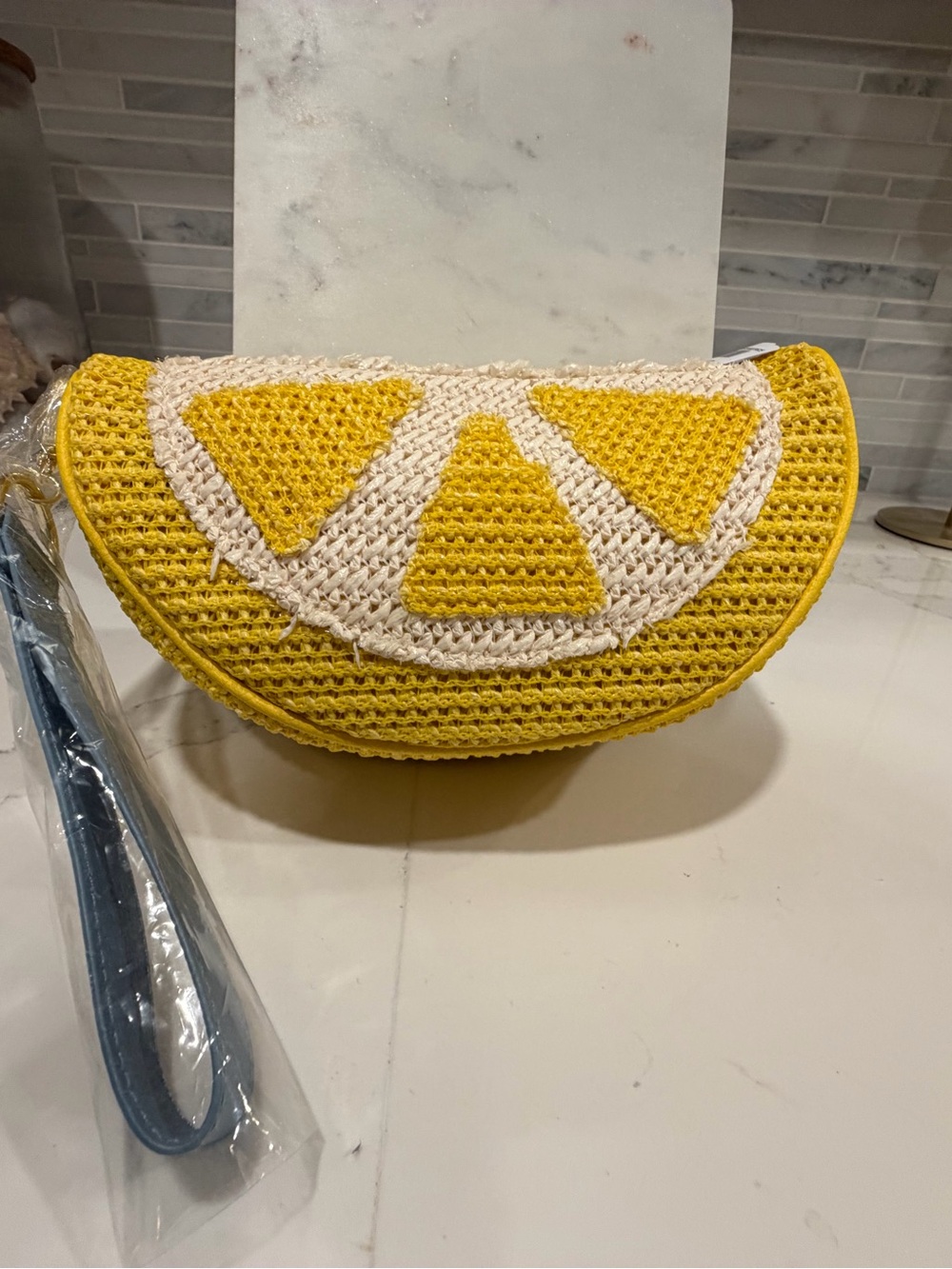 Bath & Body Works Yellow Citrus Lemon Cosmetic Pouch Makeup Bag NWT